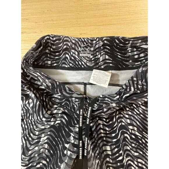 Nike women's size Medium Dri-fit leggings with drawstring and small pocket in th - Picture 4 of 14